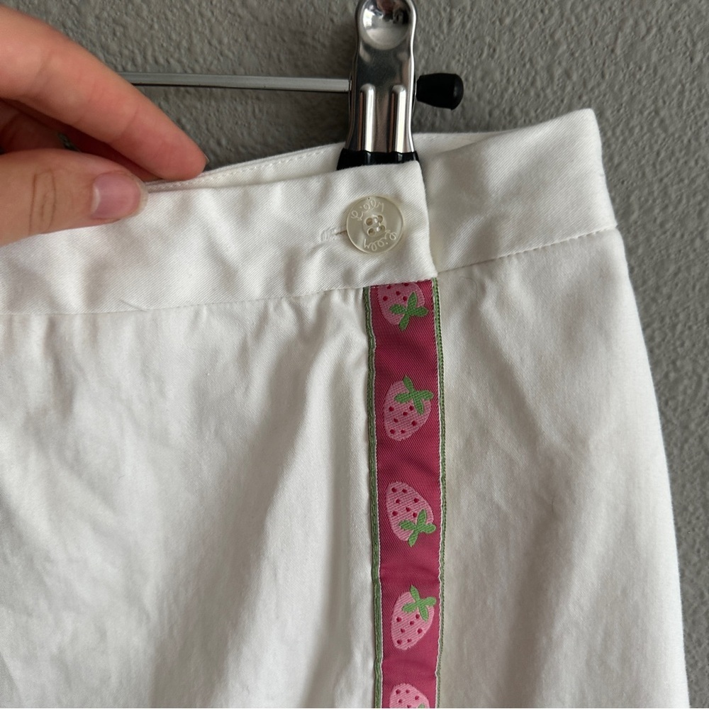 Lily Pulitzer White Skort Strawberry Print Pink Accent 8 - Picture 5 of 15